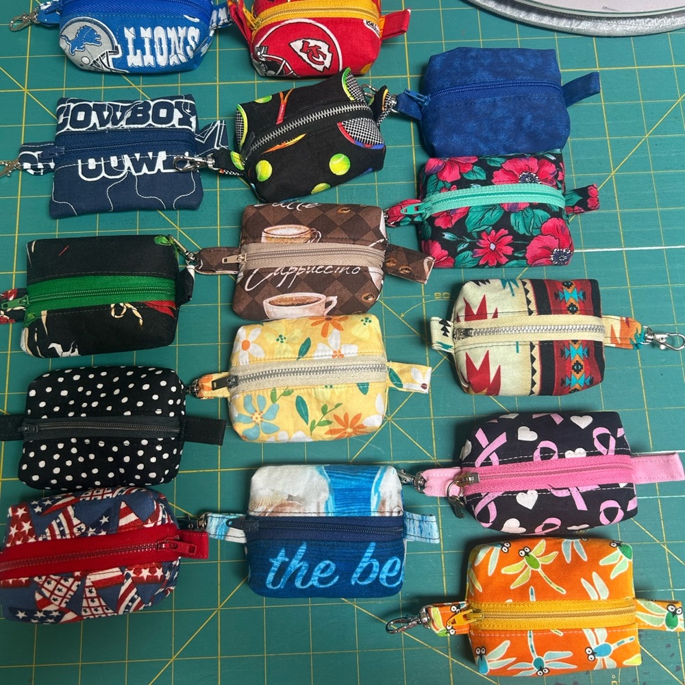 Itty-Bitty Bags. Perfect for your lipstick, ear buds, credit cards, coins, etc.